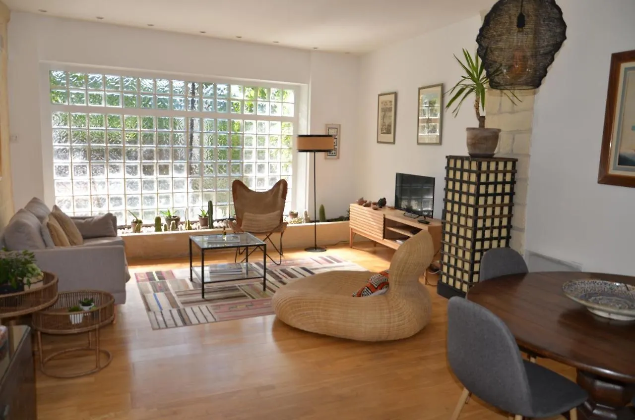 Karouba.31 Apartment Avignon France