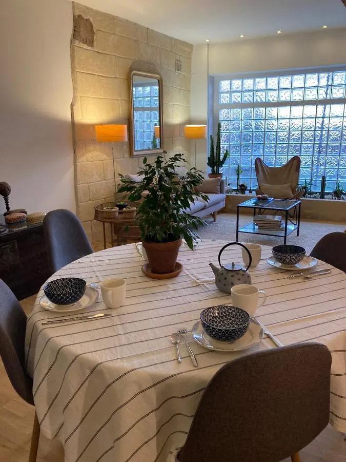 Karouba.31 Apartment Avignon